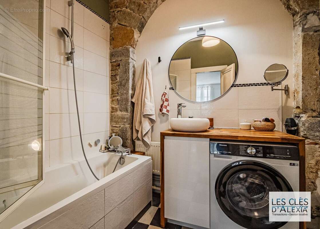 Appartement à LYON-1E