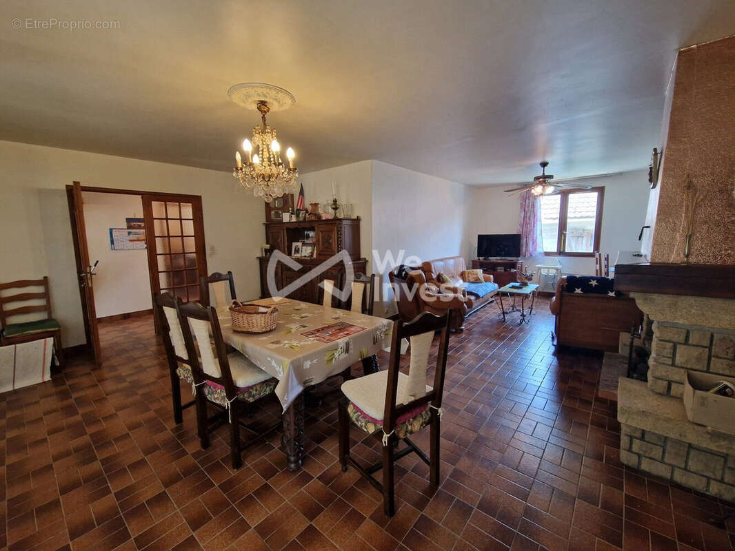 Maison à PERCENEIGE