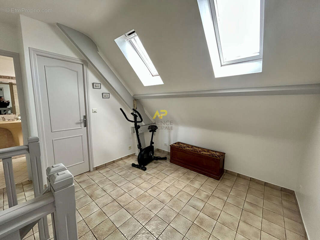 Maison à CORMEILLES-EN-PARISIS