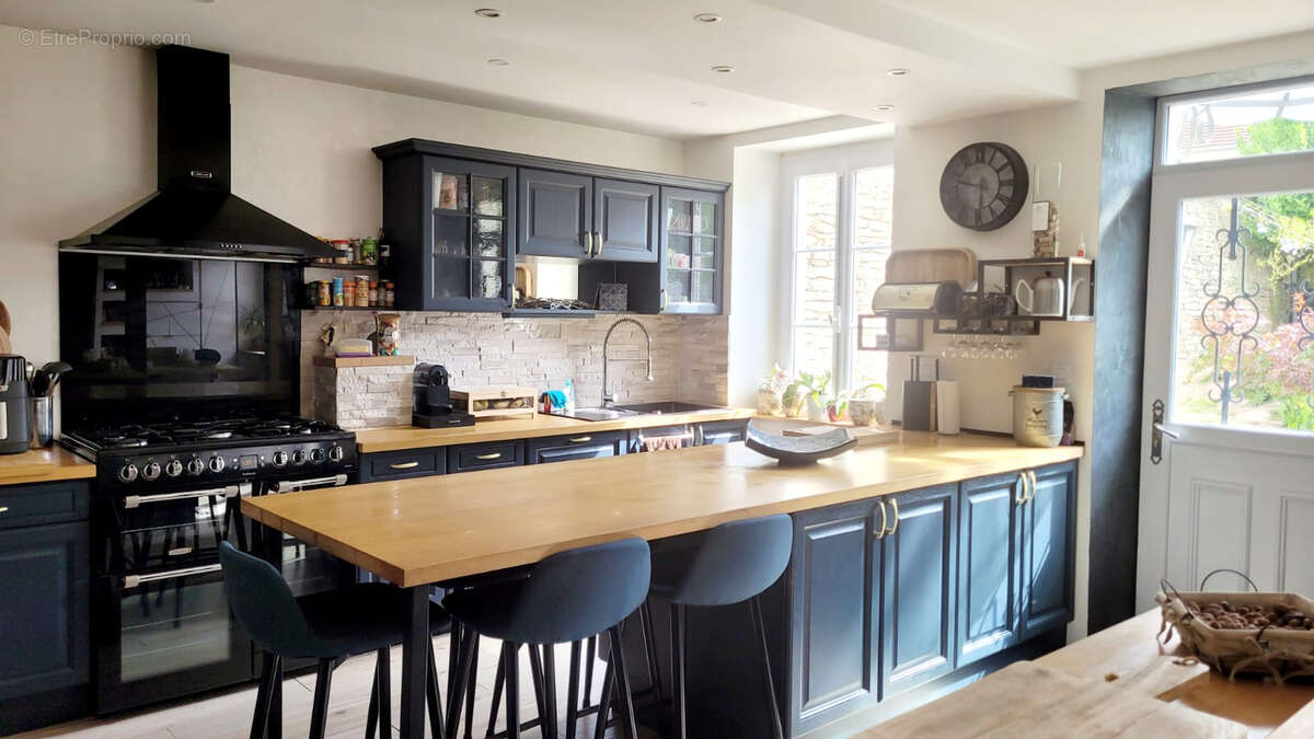 Maison à MAGNY-EN-VEXIN