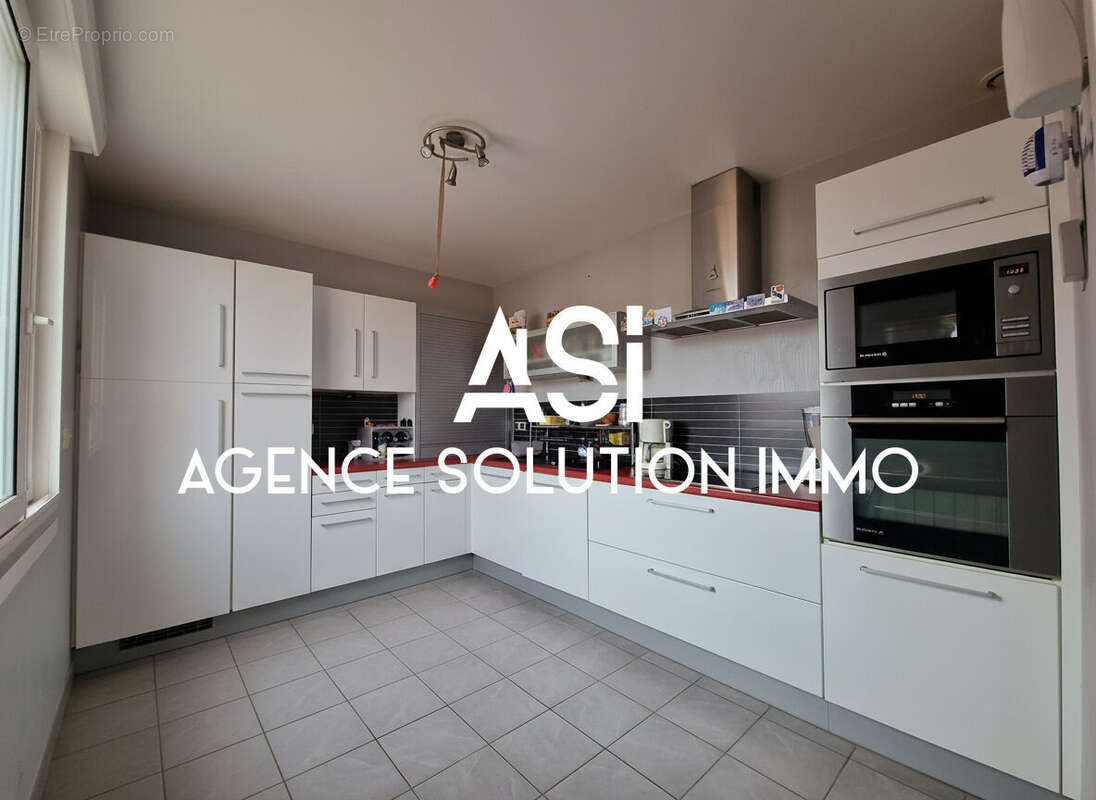 Maison à SAINT-BERTHEVIN