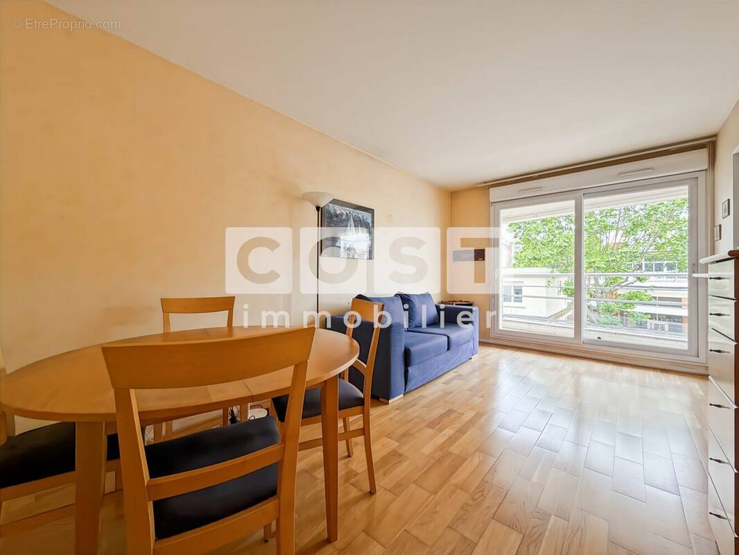 Appartement à ASNIERES-SUR-SEINE