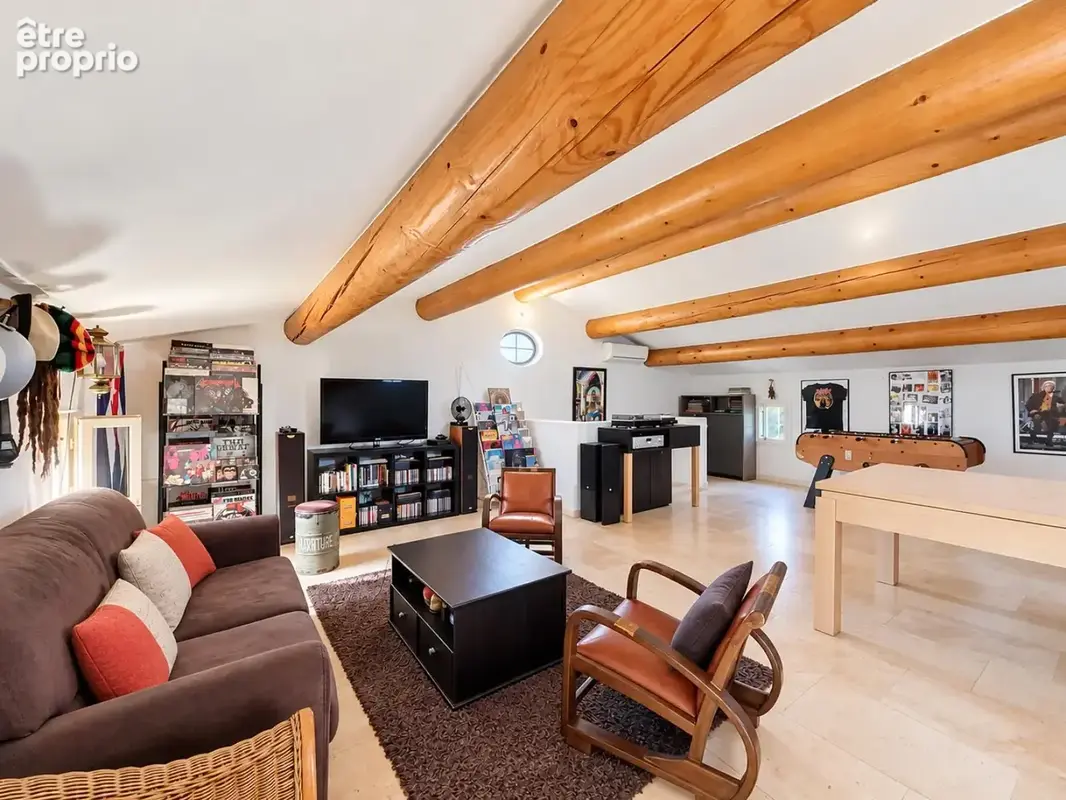 Maison 5 pièces 170 m² à vendre à Saint-Martin-De-Crau (13310) - photo 8