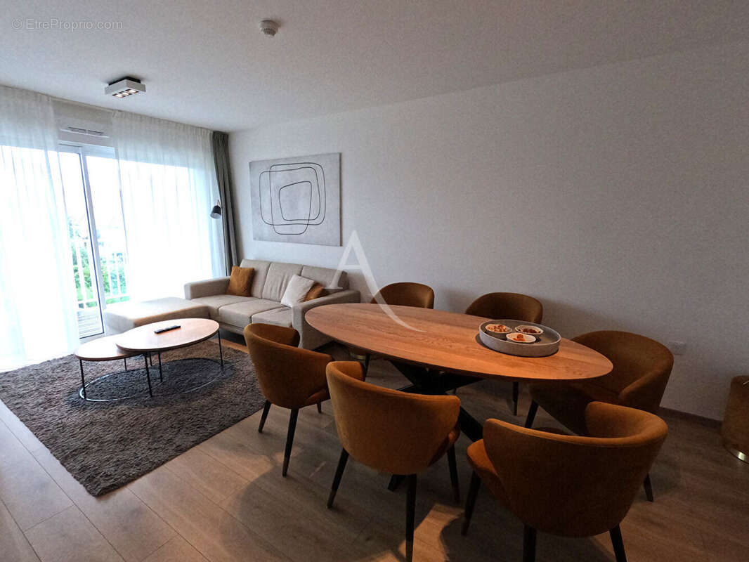 Appartement à CAMIERS