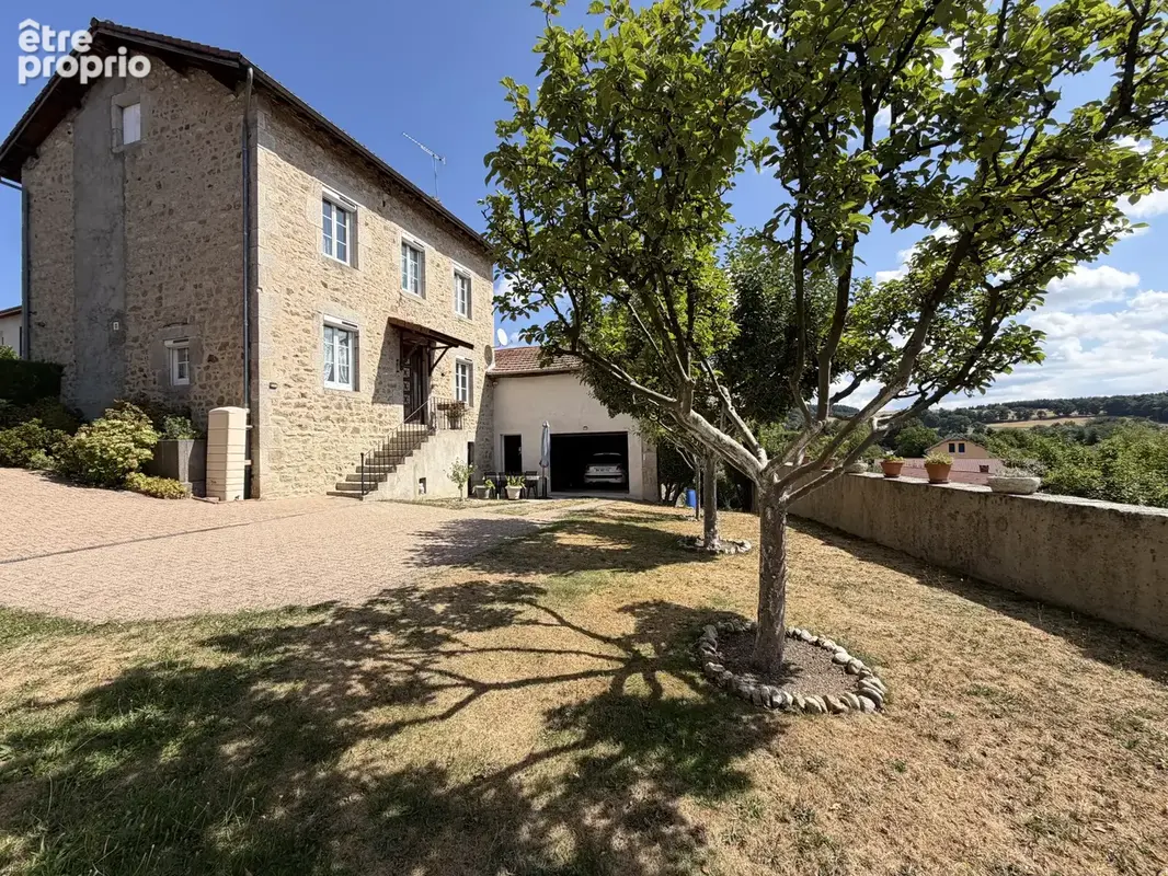 Maison à SAINT-REMY-SUR-DUROLLE