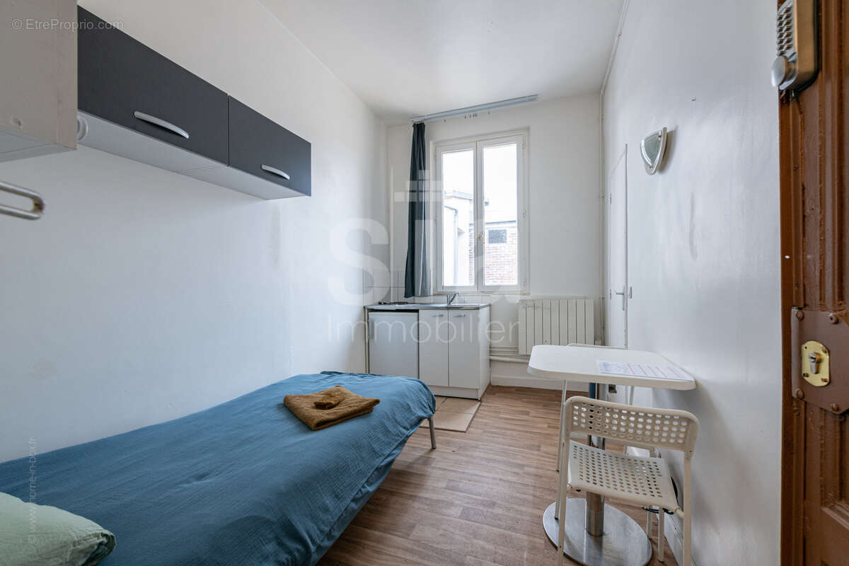 Appartement à PARIS-11E