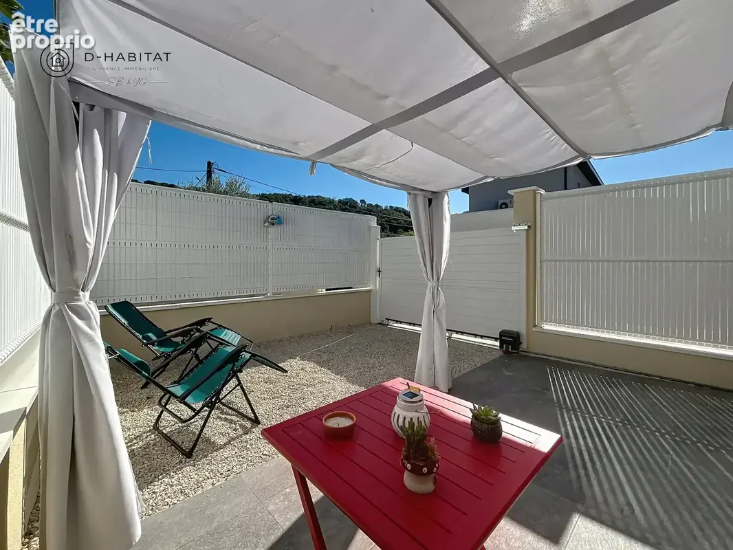 ECHIROLLES FRANGE VERTE - Charmante maison rénovée sur 3 niveaux   Terrasse et Stationnements - photo 6