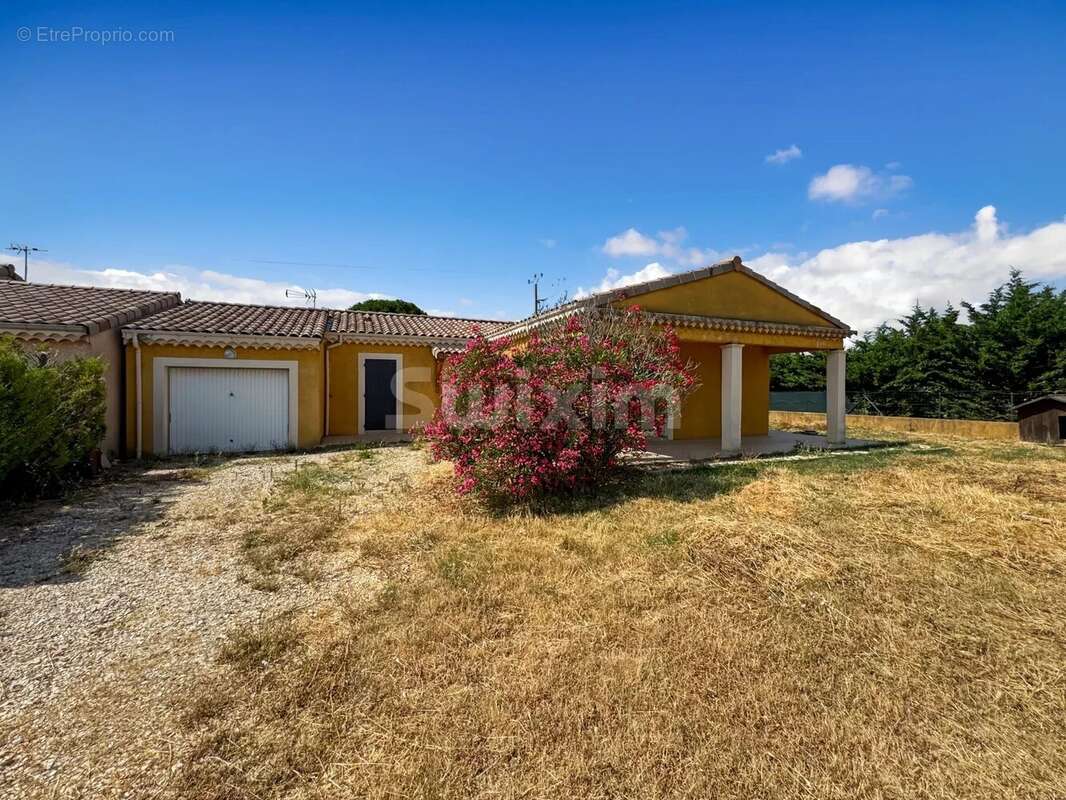 Maison à CLEON-D&#039;ANDRAN