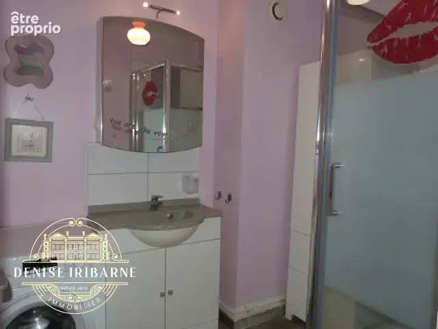 BORDEAUX-CAUDERAN - Bel appartement F4 rénové de 77,58 m² - photo 9
