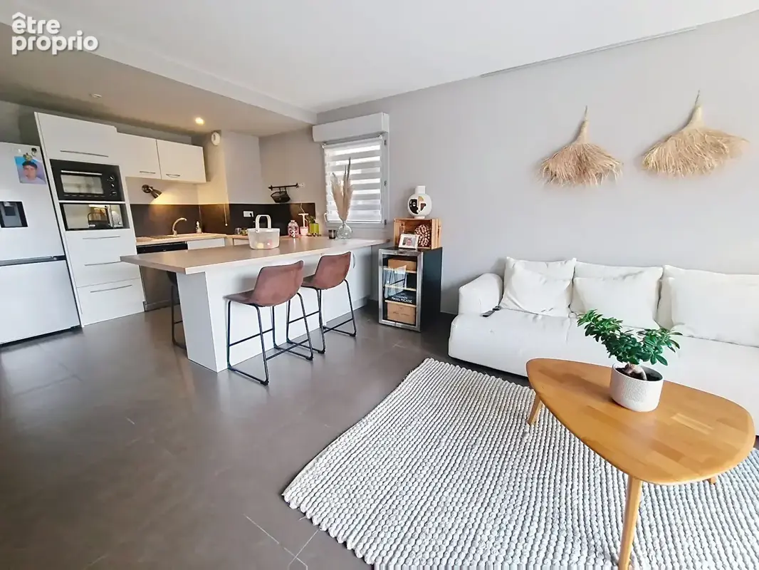Appartement Juvignac 4 pièce(s) 76 m2 TERRASSE Parking sous-sol - photo 1
