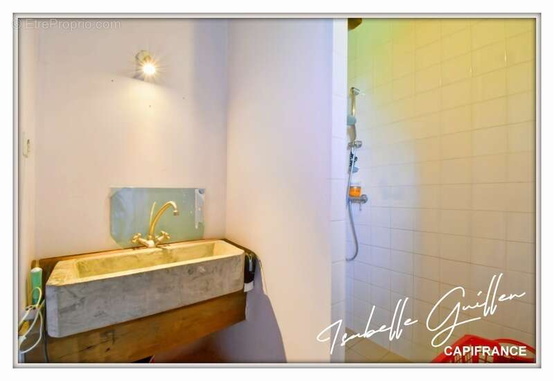 Maison de caractère à vendre 7 pièces MAISONNAIS (18) - photo 12