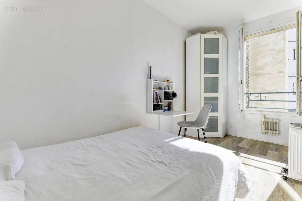 Photo 4 - Appartement à PARIS-11E