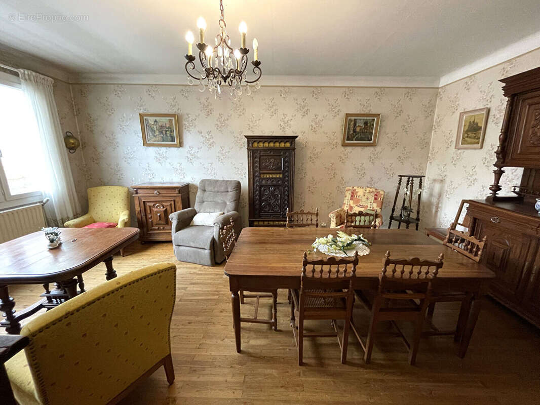 Maison à MONSEMPRON-LIBOS