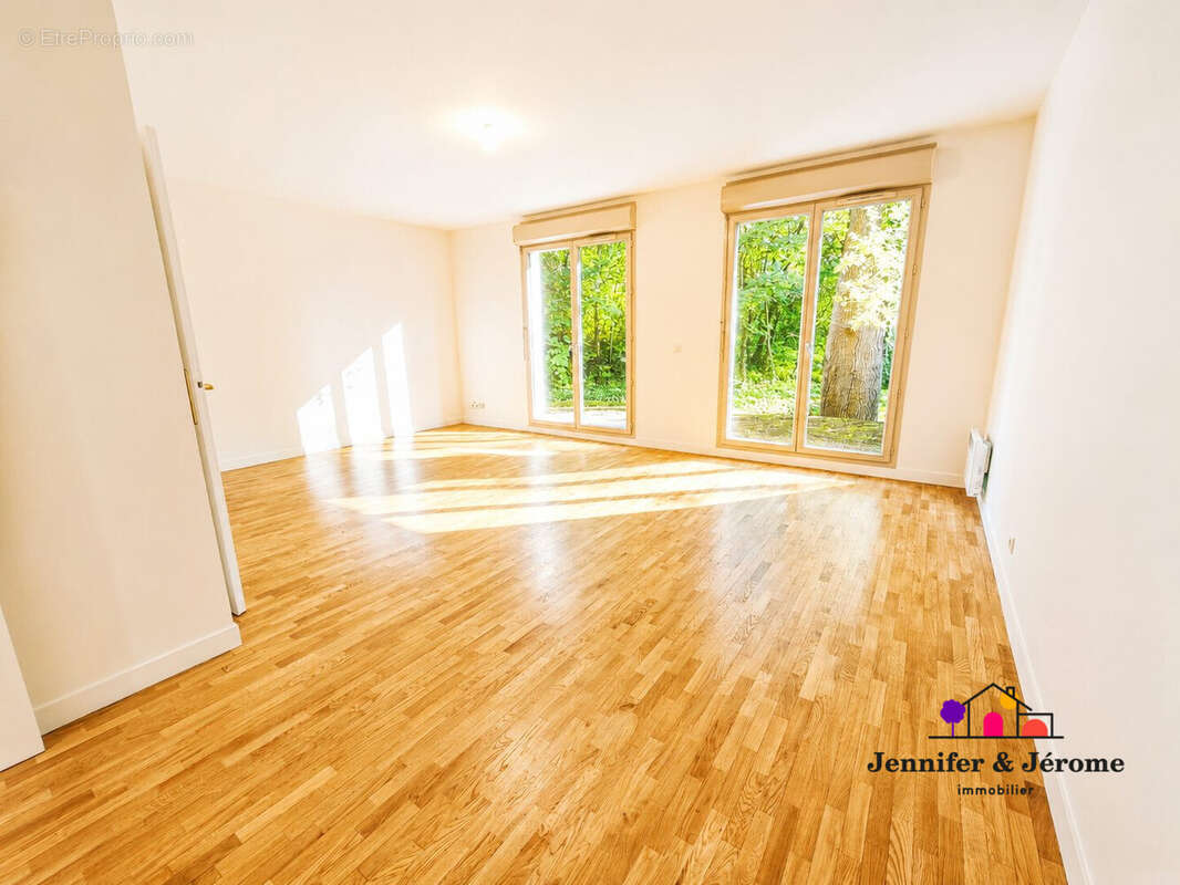 Appartement 126 m² à Montmorency  - photo 3