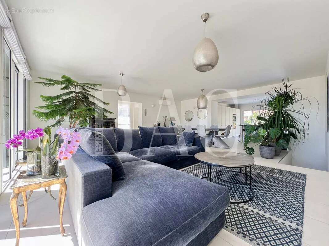 Maison à SAINT-RAPHAEL