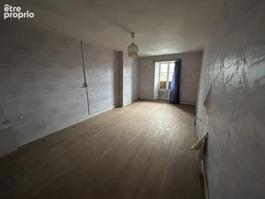 Maison de village avec grange - a renover - - photo 5