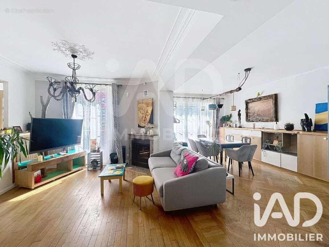 Maison 180 m² à Tournan-En-Brie  - photo 4