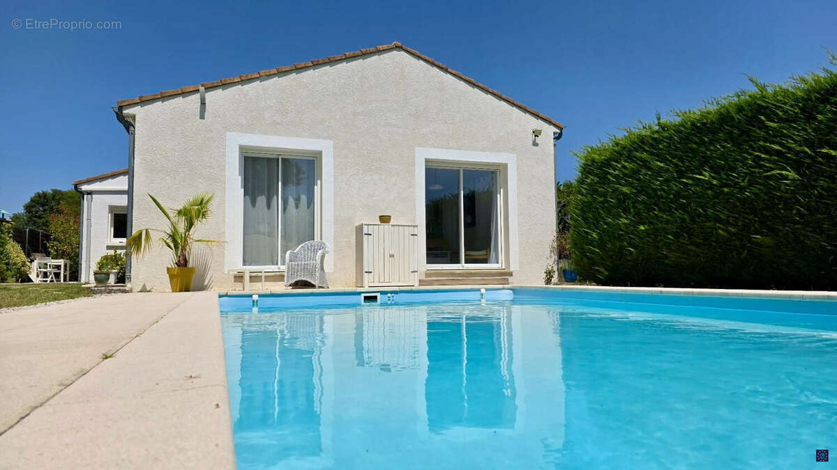Maison à BREUILLET