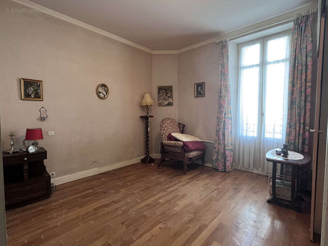 Maison à SOUPROSSE