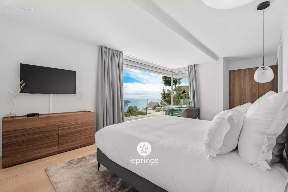 Maison à VILLEFRANCHE-SUR-MER