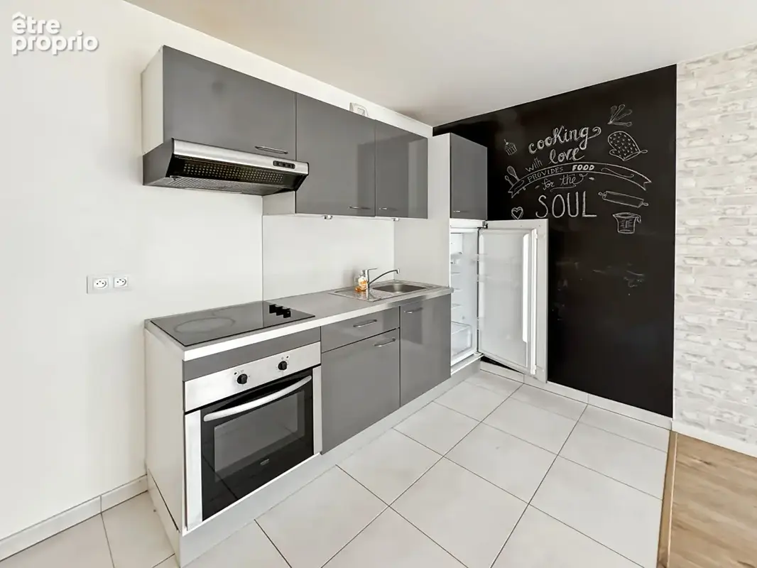 Appartement T3 pièces 62 m2 - HyperCentre - photo 9