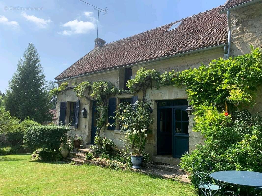 Maison à FROUVILLE