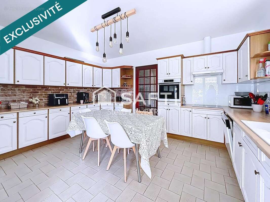 Photo 5 - Maison à SAINT-SULPICE