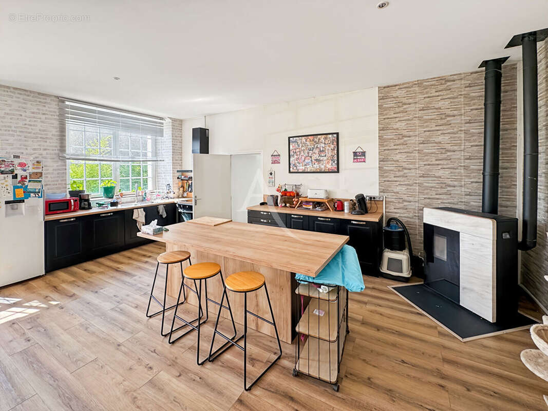 Maison à LAVILLETERTRE