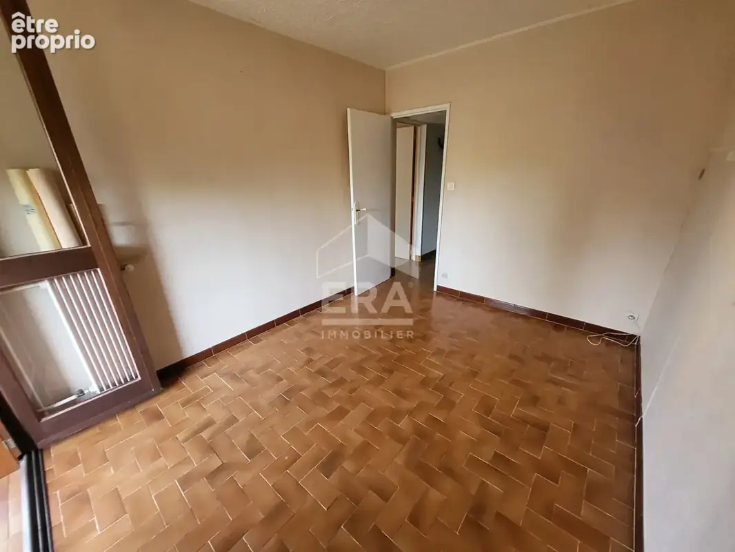 Appartement 77m² à martigues - photo 8