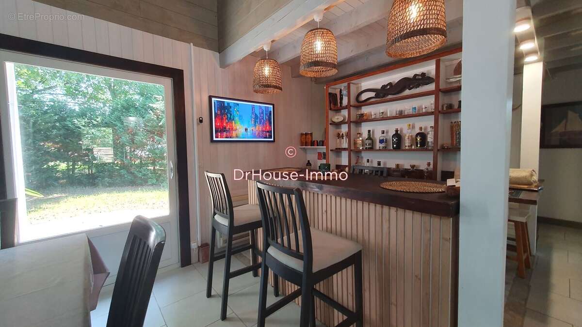 Maison 125 m² à Sainte-Eulalie-En-Born  - photo 8