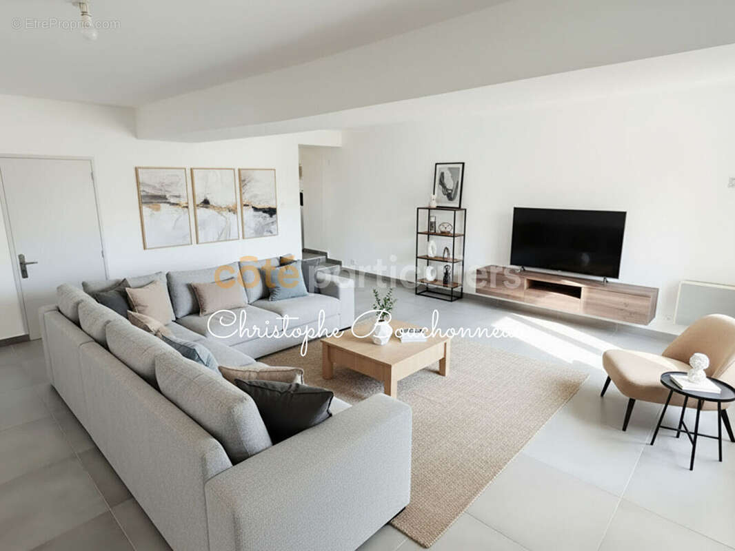 Maison à SAINT-MAURICE-LA-FOUGEREUSE