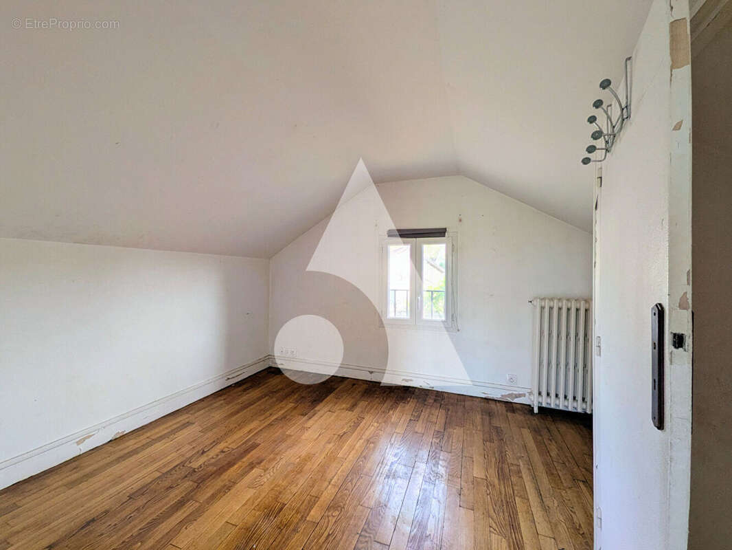 Maison à LA FRETTE-SUR-SEINE