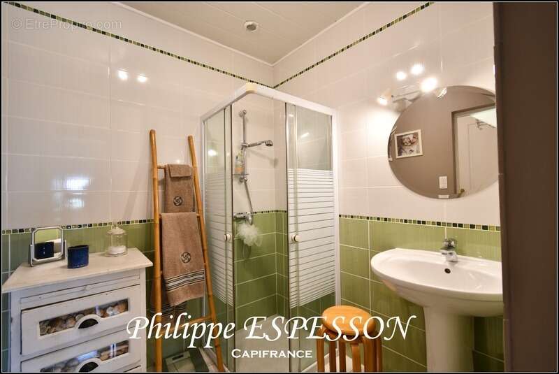 Maison à FOURQUES-SUR-GARONNE