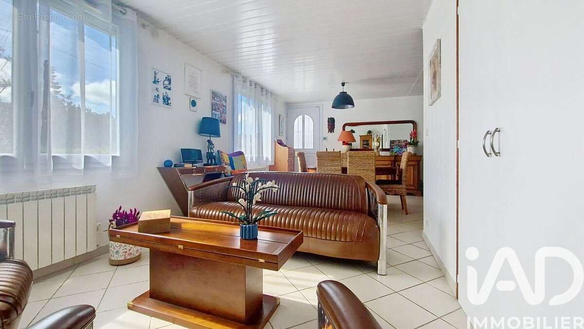 Maison 90 m² à La Montagne  - photo 4