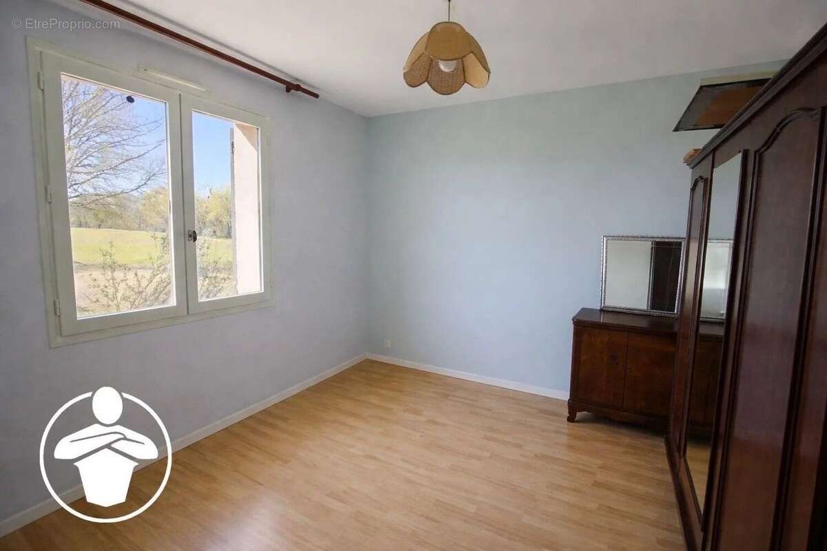 Maison à LACAPELLE-CABANAC