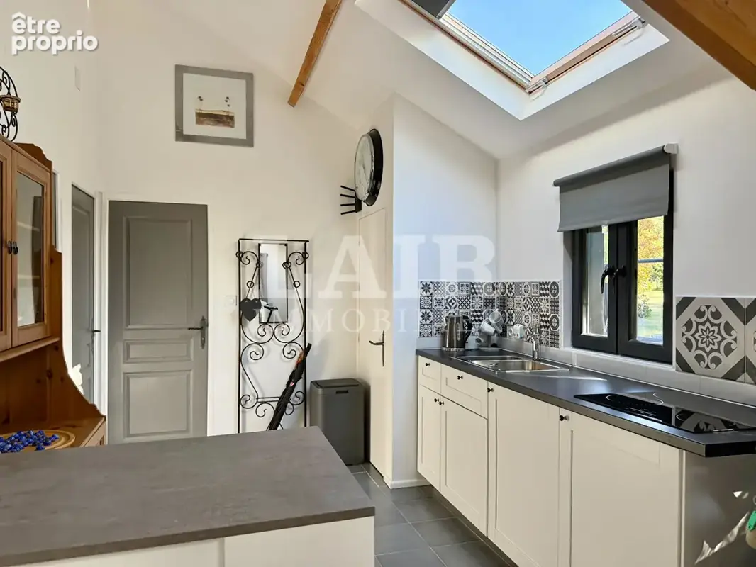 Magnifique propriété sur 1,8 hectares à vendre en Exclusivité secteur Pre En Pail Saint Samson - Réf: A15545 - photo 10