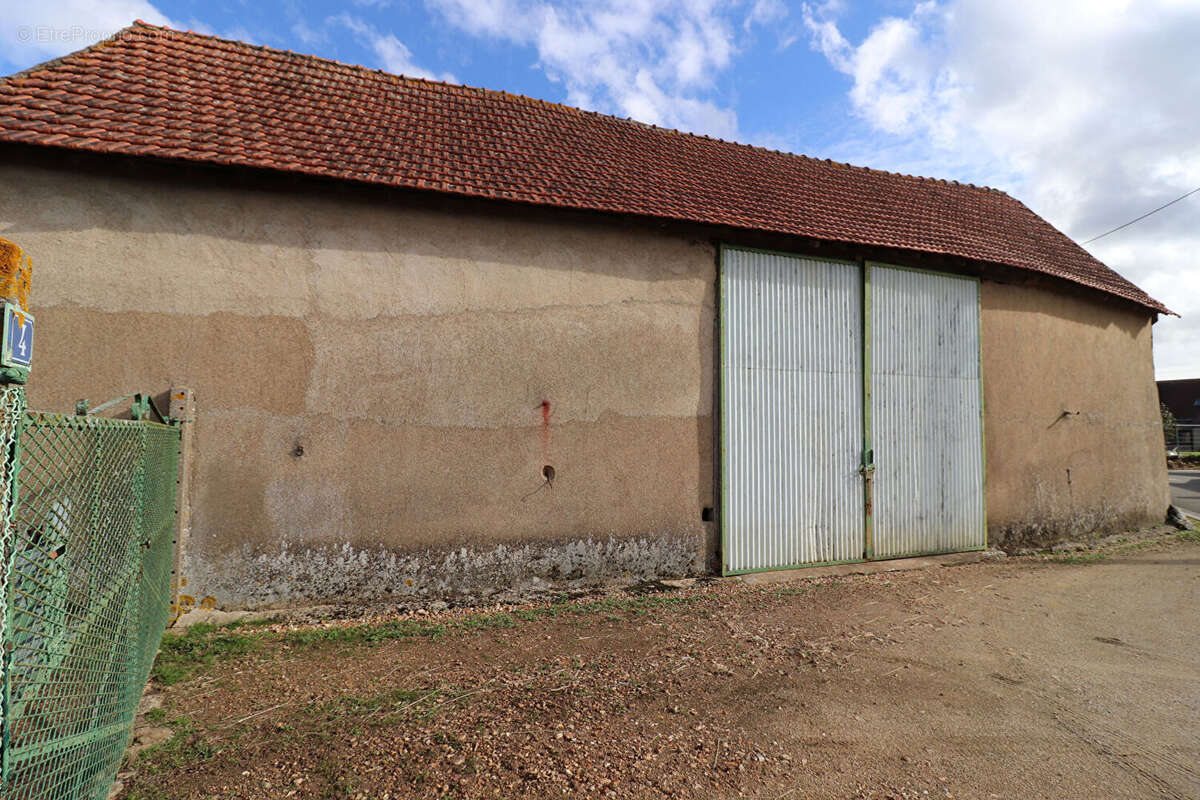 Maison à ERMENONVILLE-LA-PETITE