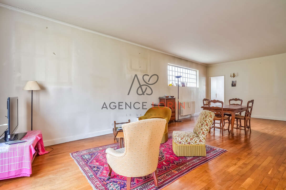 Appartement à LE VESINET