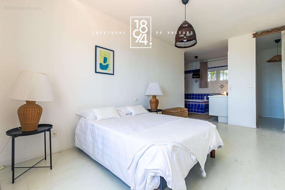 Maison à CARRY-LE-ROUET