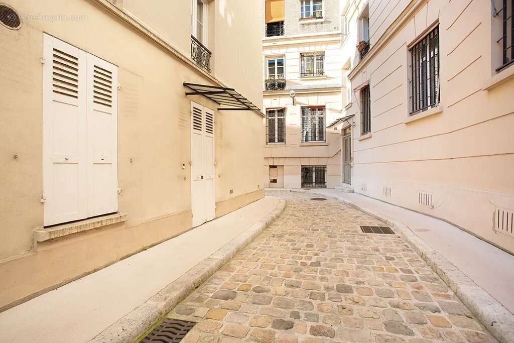 Appartement à PARIS-5E