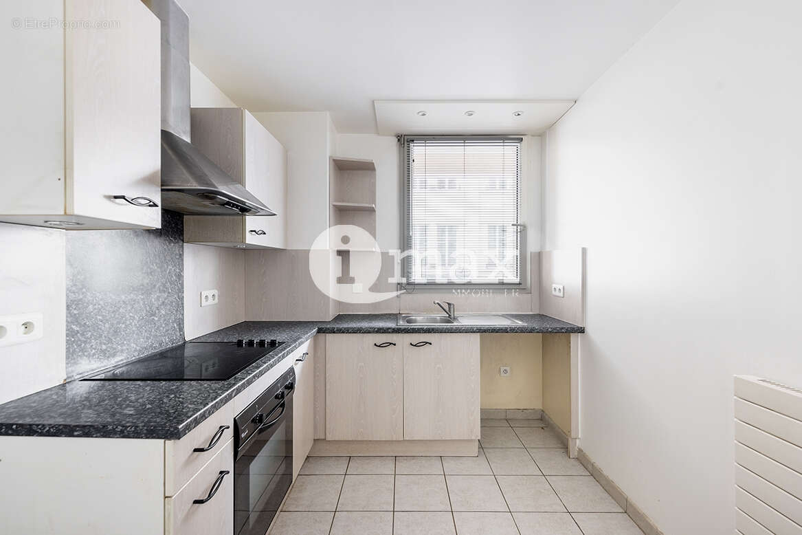 Appartement à LEVALLOIS-PERRET