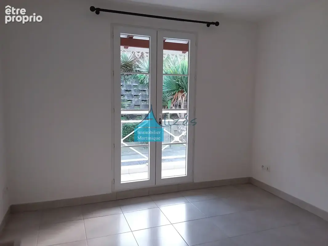 Bel appartement T3 -Dans résidence sécurisée- à l'anse à l'âne - photo 9