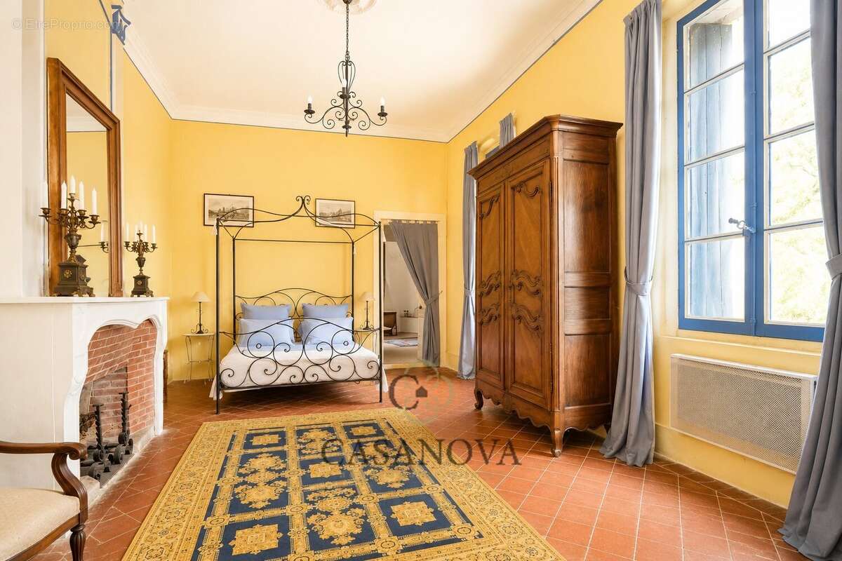 Maison à QUISSAC