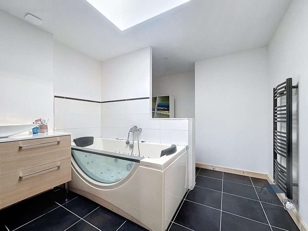 Maison à HAZEBROUCK