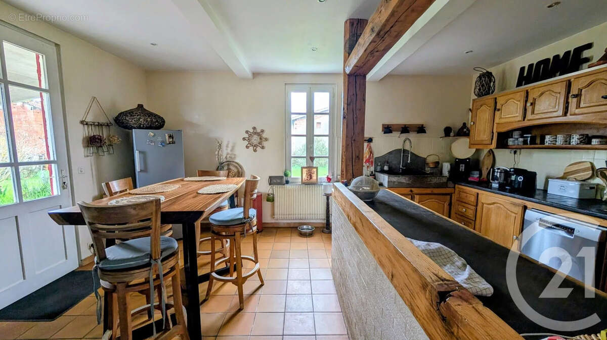 Maison à LAMAGISTERE