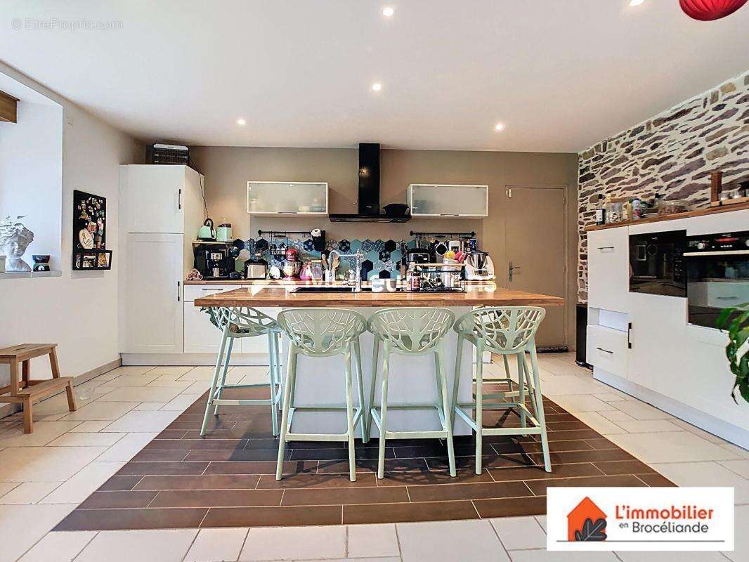 Maison à PLELAN-LE-GRAND