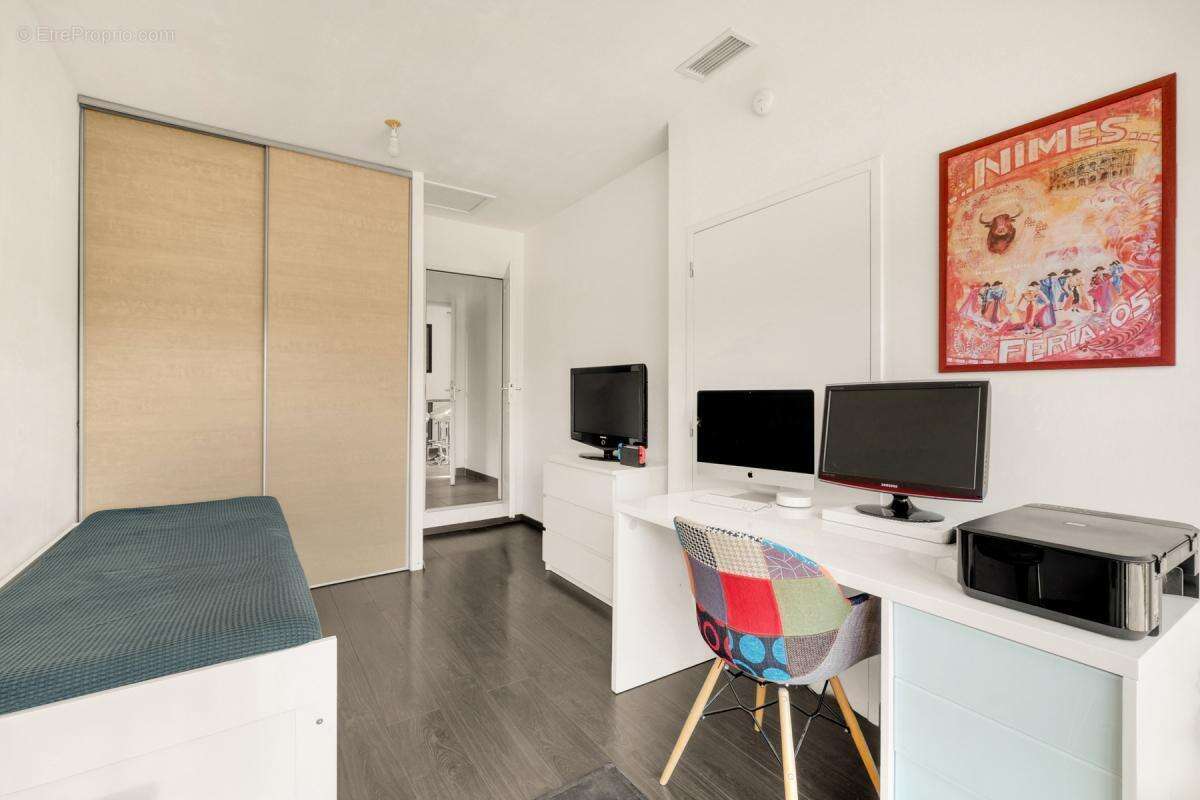 Maison à LA SALVETAT-SAINT-GILLES