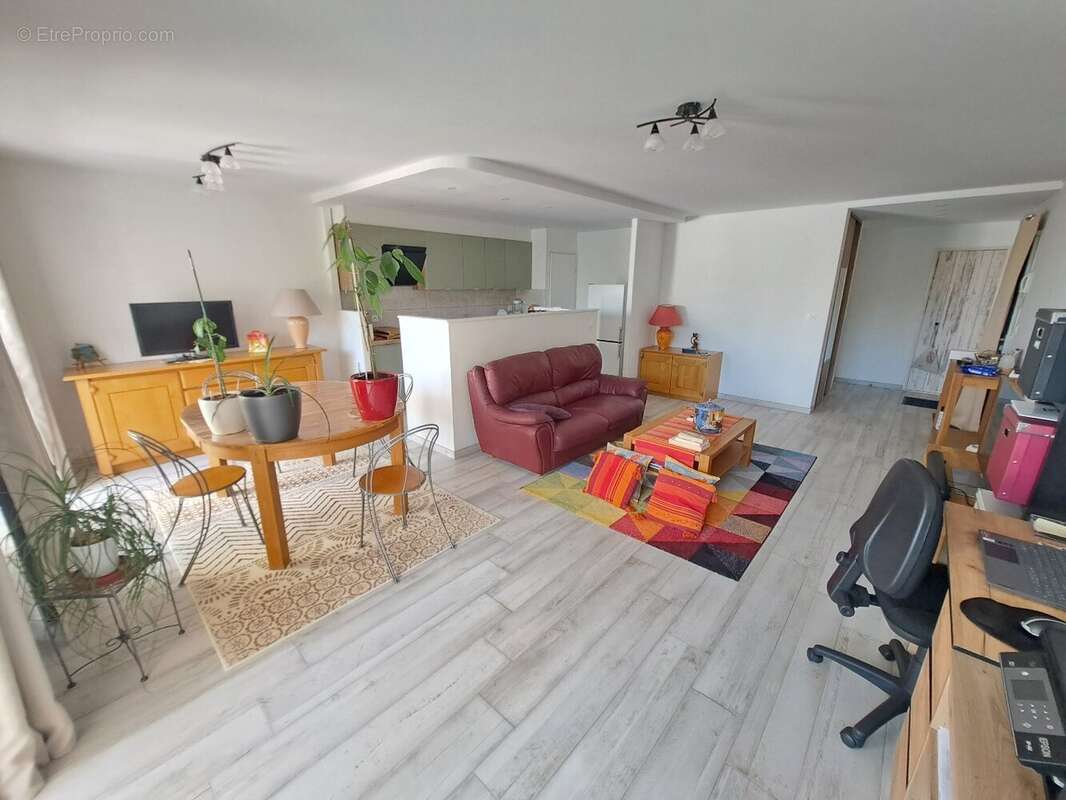 Le cap d'agde - residence de standig beau t3 avec garage ascenseur piscine - photo 3