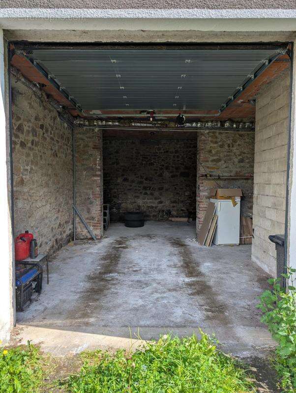 Maison de 8 pièces 6 chambres de 166 m² à Singles - photo 12