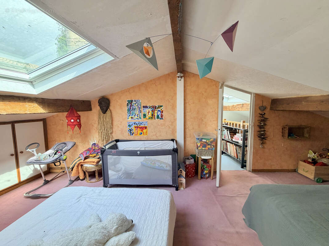 FIGUEROLLES, Maison T4 de charme au calme - photo 10